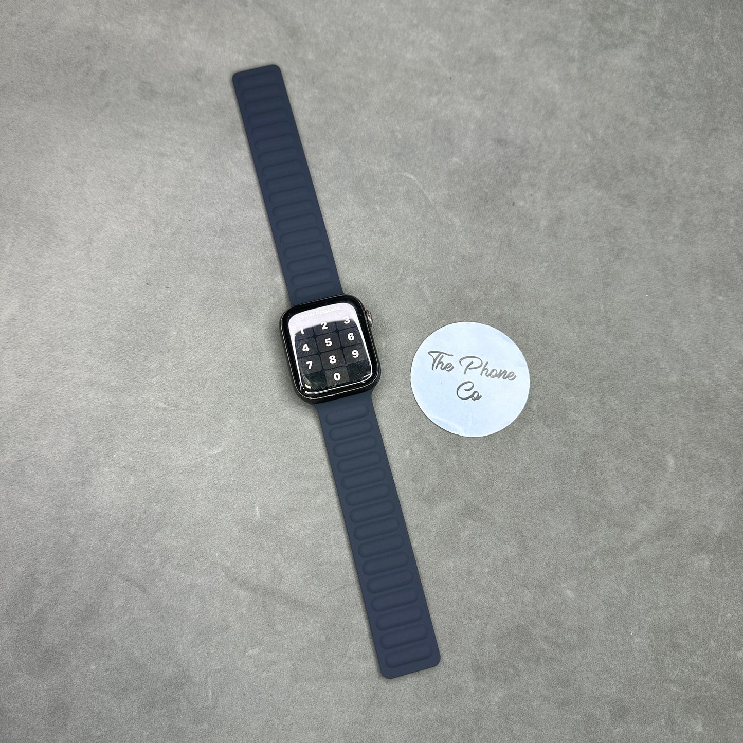 Silicone Magnetic Apple Watch Strap for 42 / 44 / 45 / 49 mm