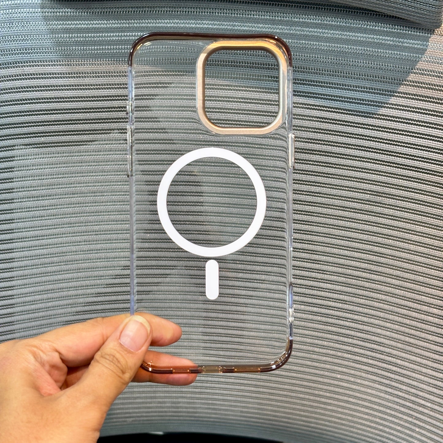 ClearStand MagSafe iPhone 16 Series Case