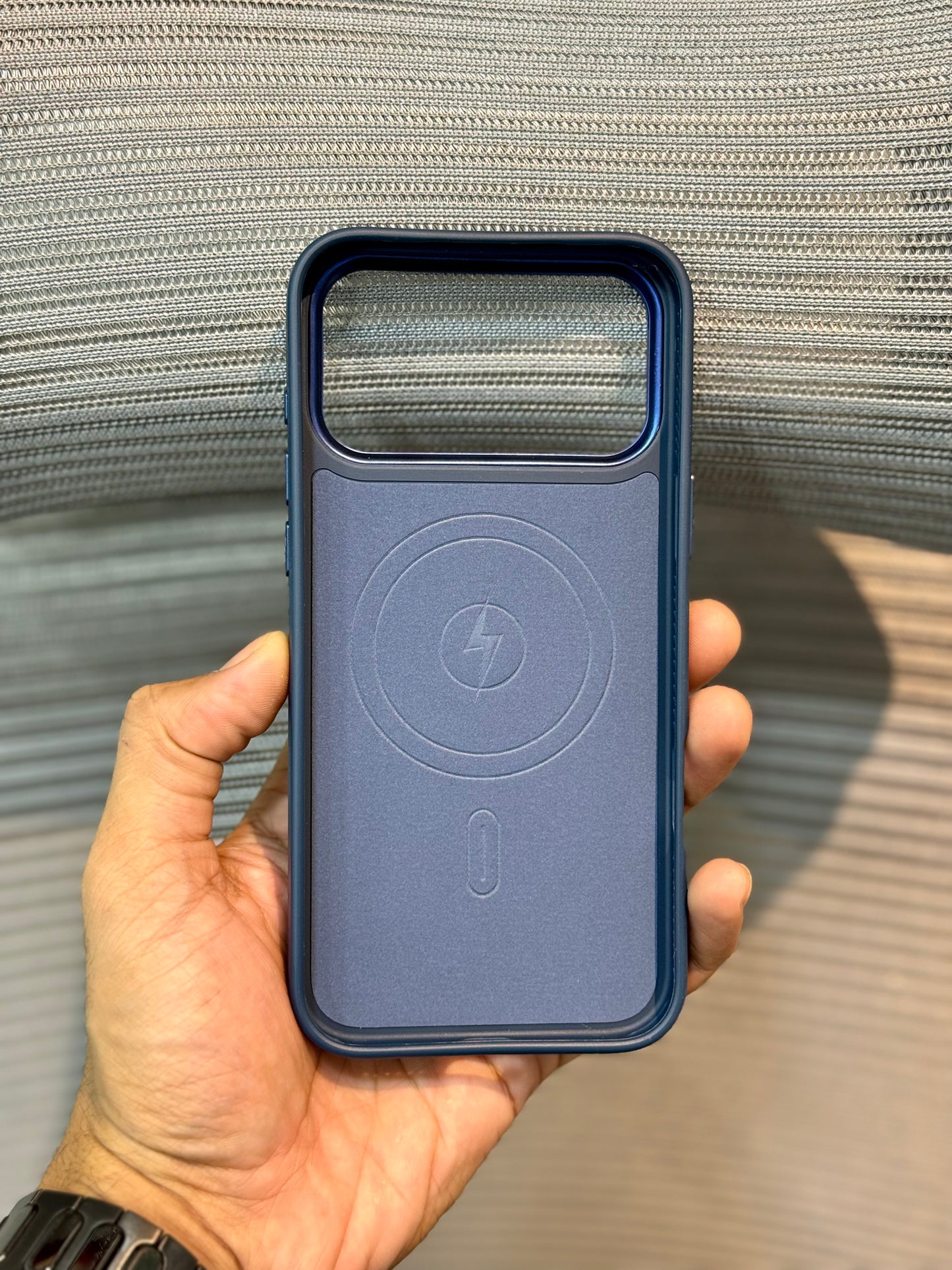 FurLuxe MagSafe iPhone 16 Pro Max Case