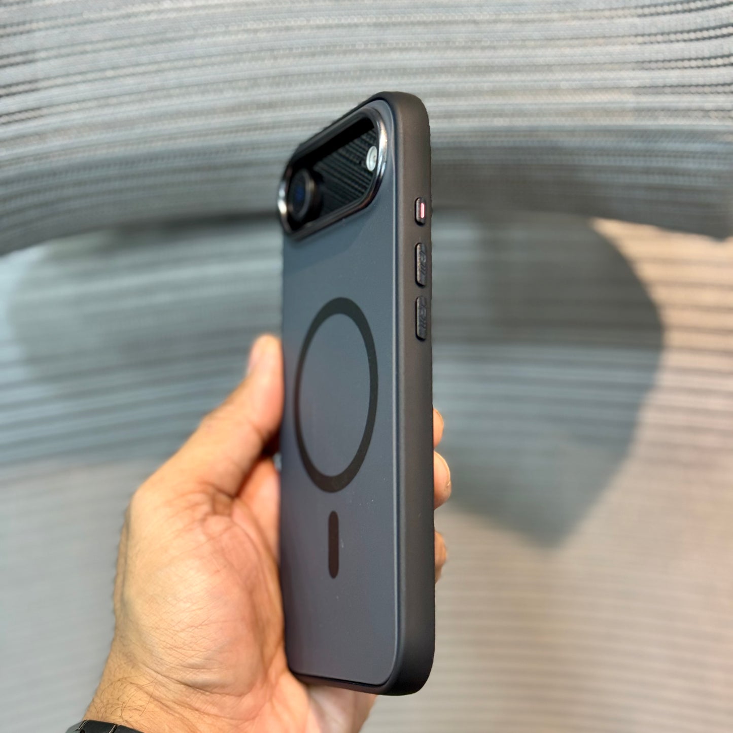FurLuxe MagSafe iPhone 16 Pro Max Case
