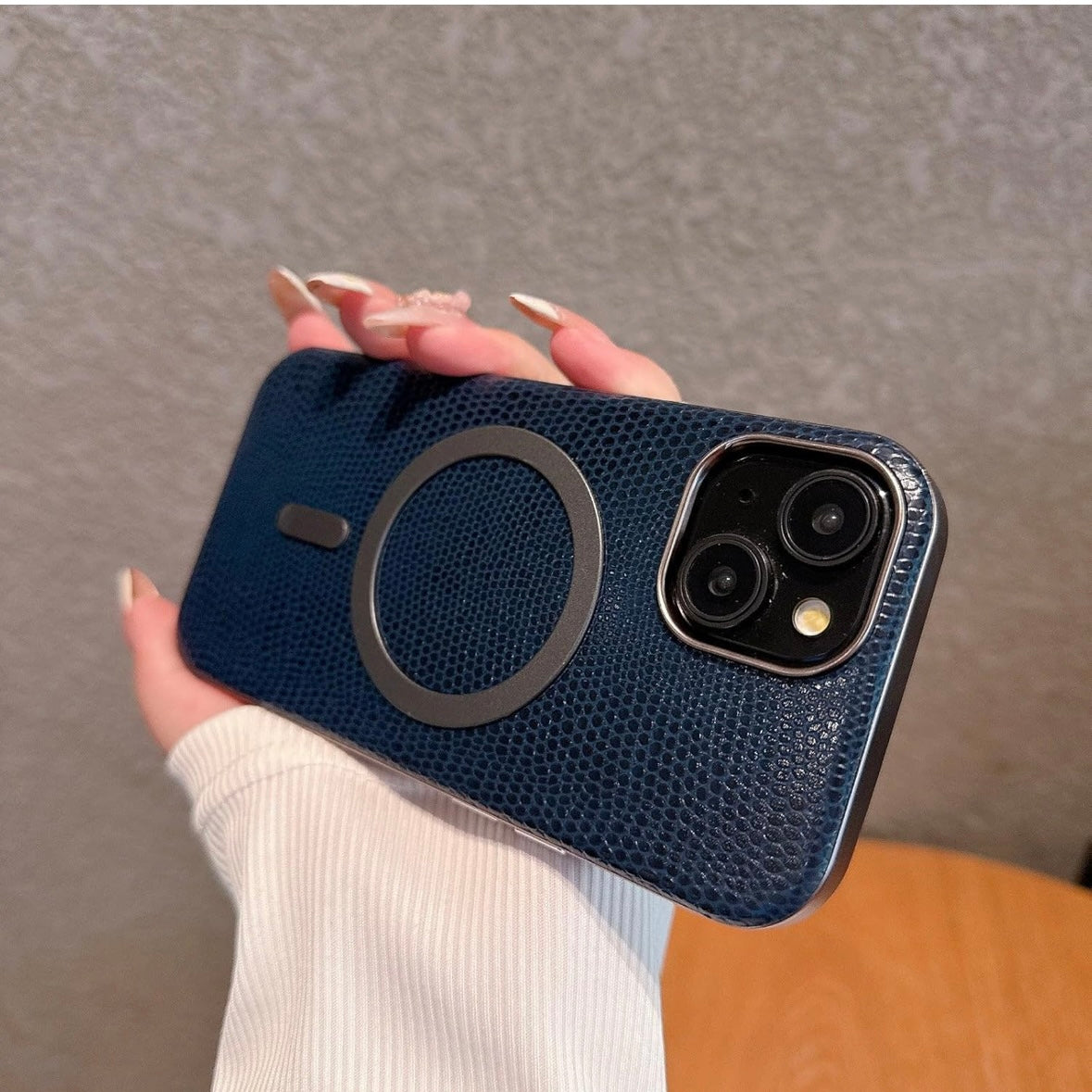 MagSafe Textured Phone Case