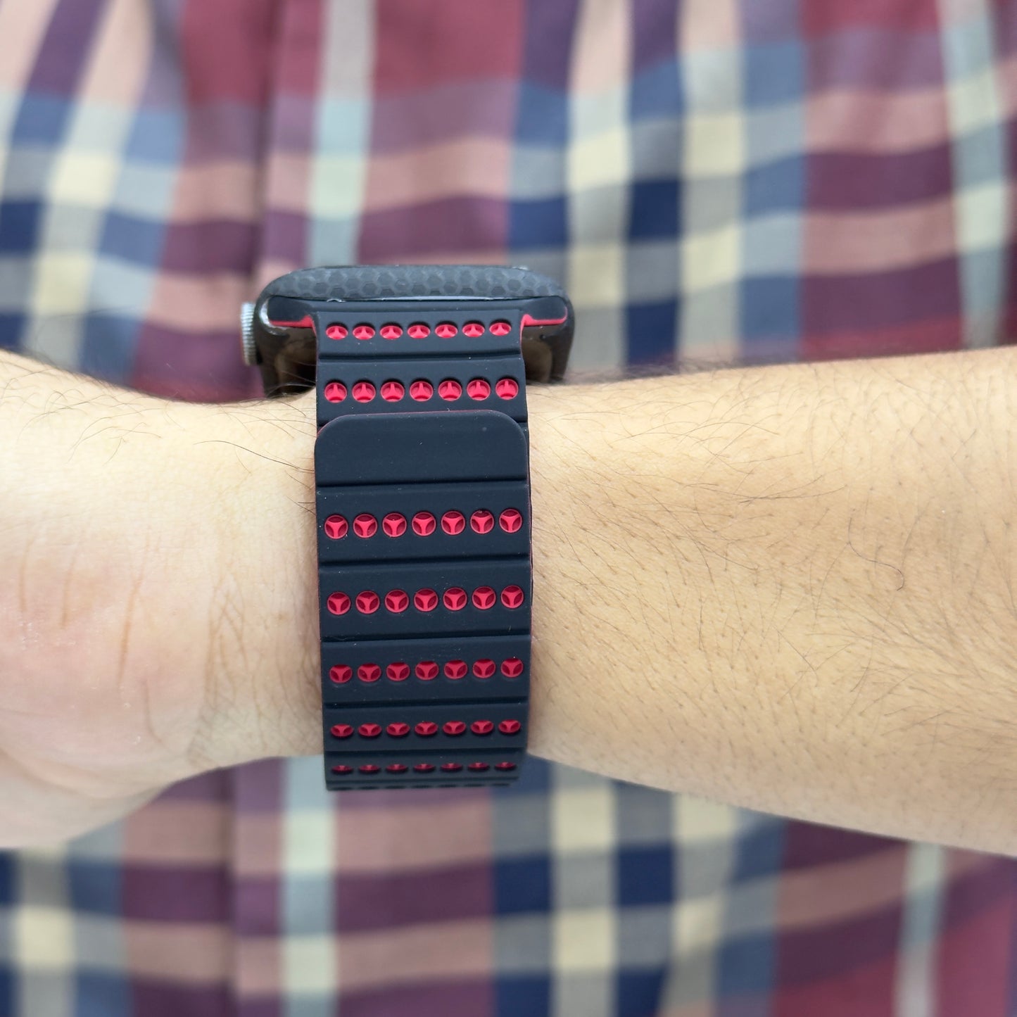 Silicone Magnetic Apple Watch Strap