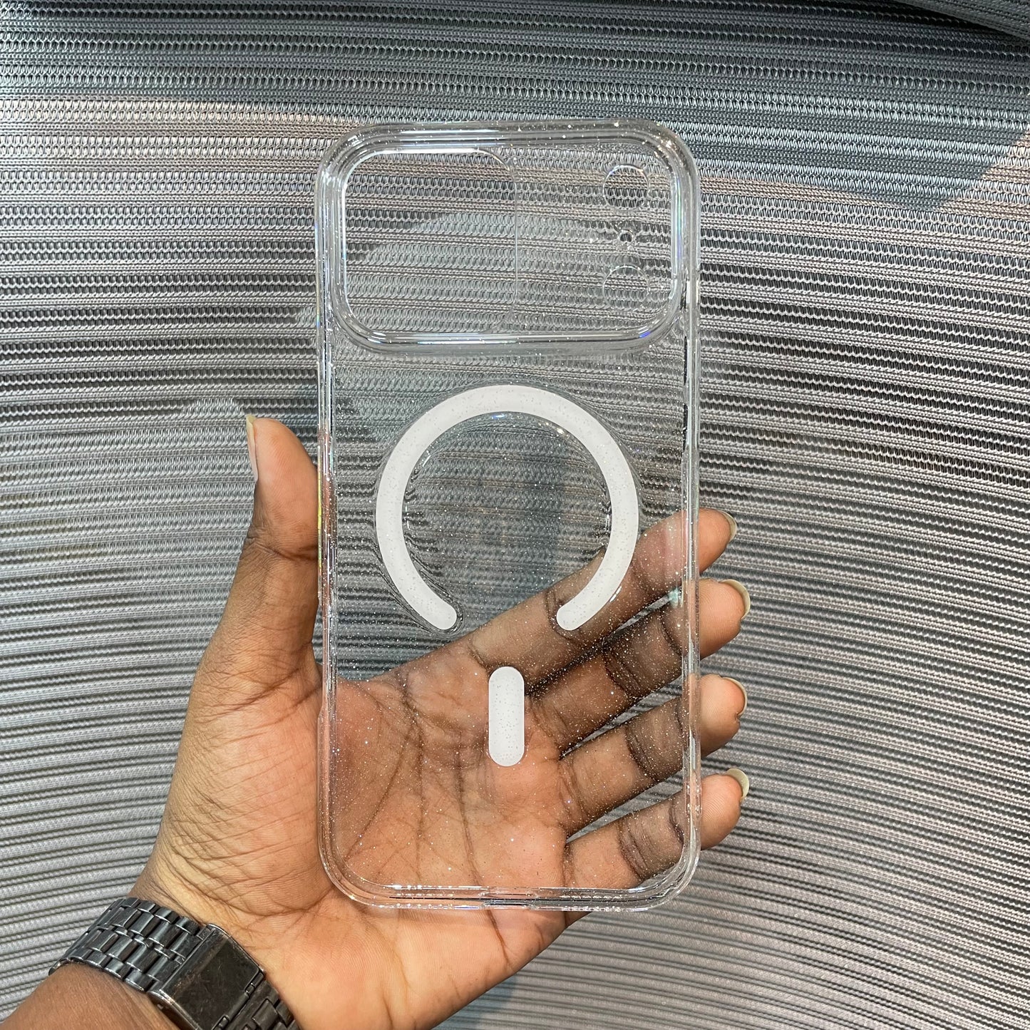 GlintAura MagSafe iPhone 17 Pro Case