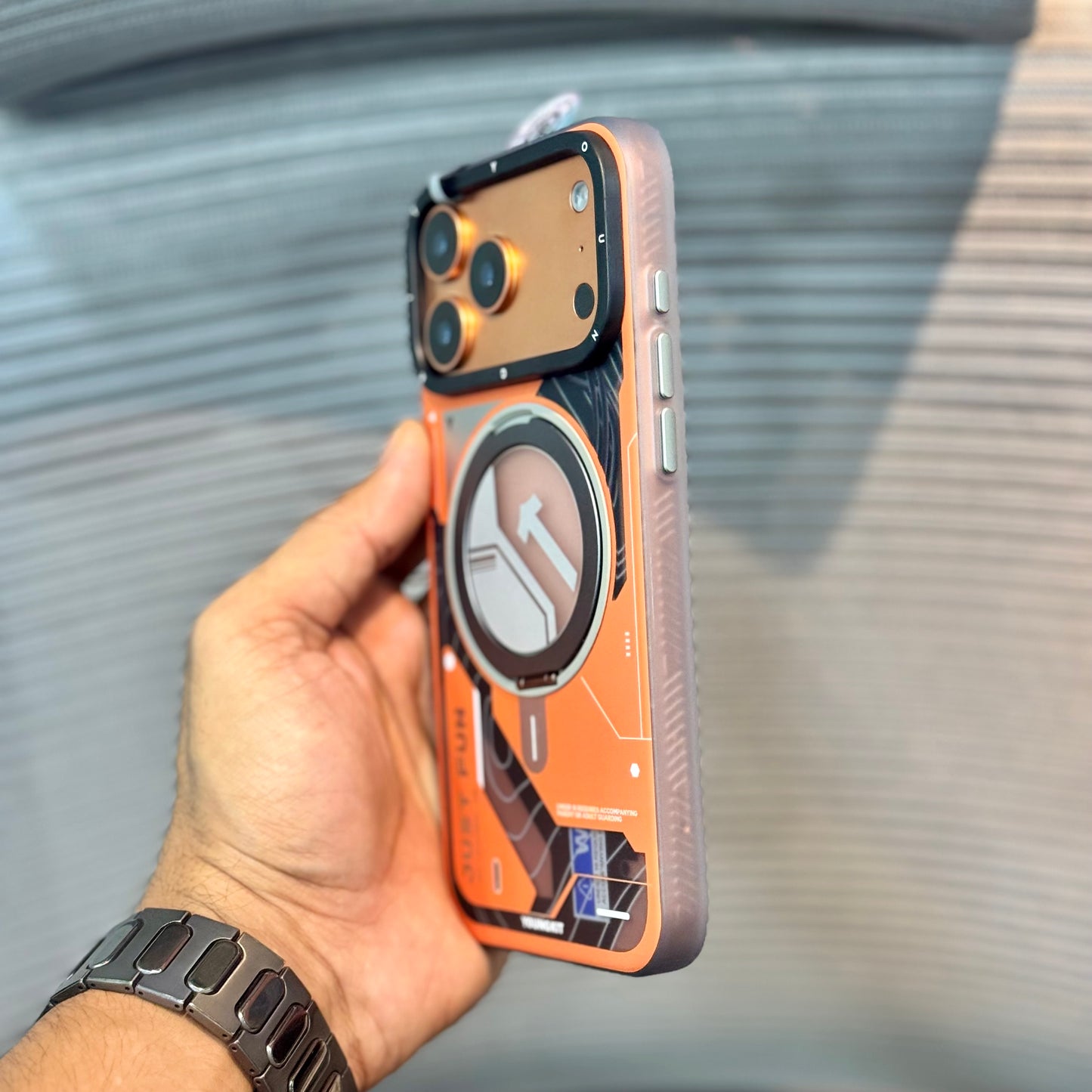 Starship MagSafe Stand iPhone 17 Pro Case