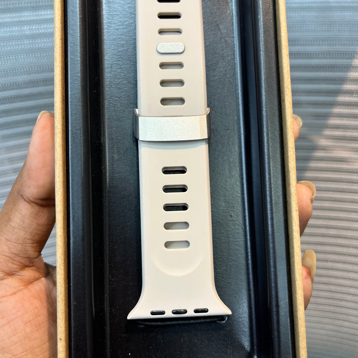 Silicone SteelLock Band For iWatch