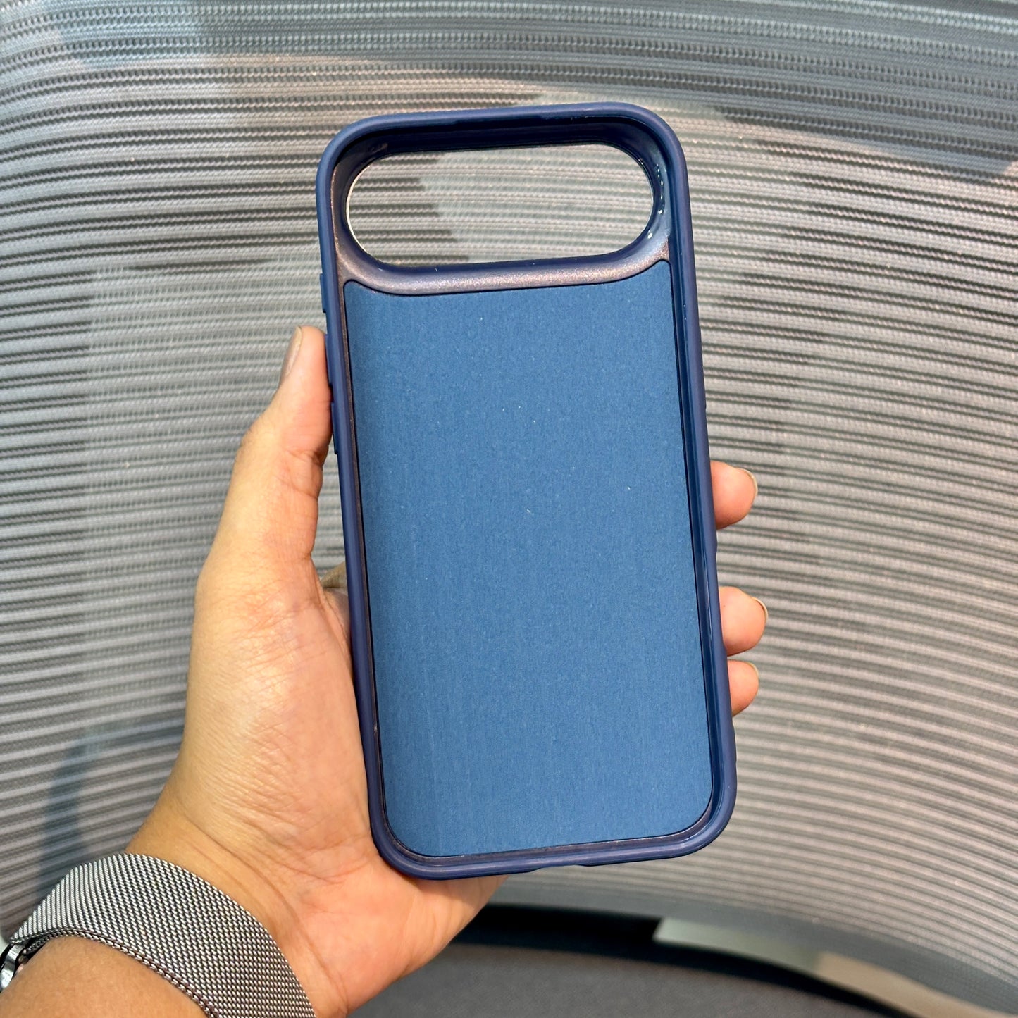 Foiluxe Leather Gloss iPhone 17 Case