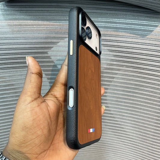 DualTone With WoodÉlite iPhone 17 Pro Case