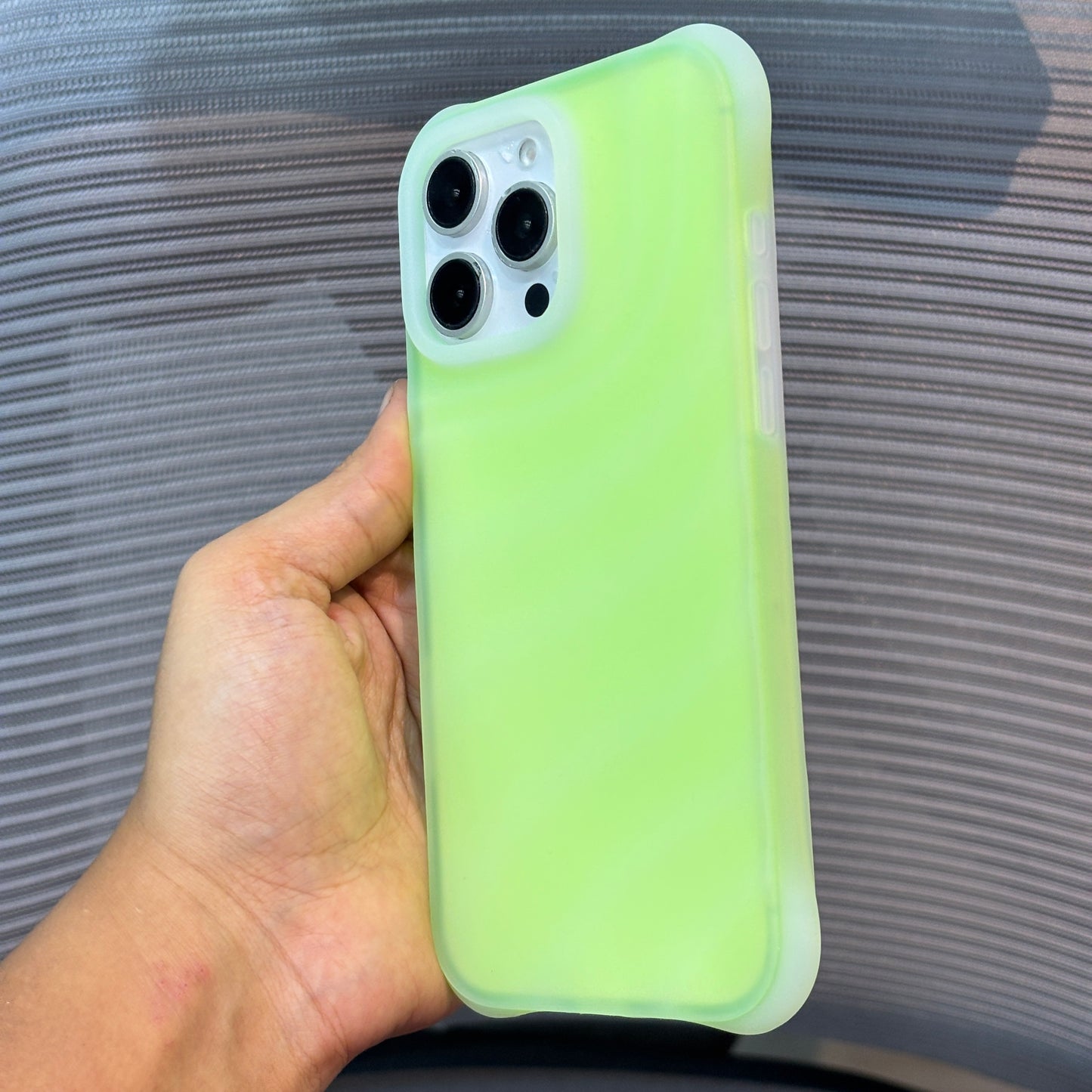 WaveLuxe iPhone 16 Series Case