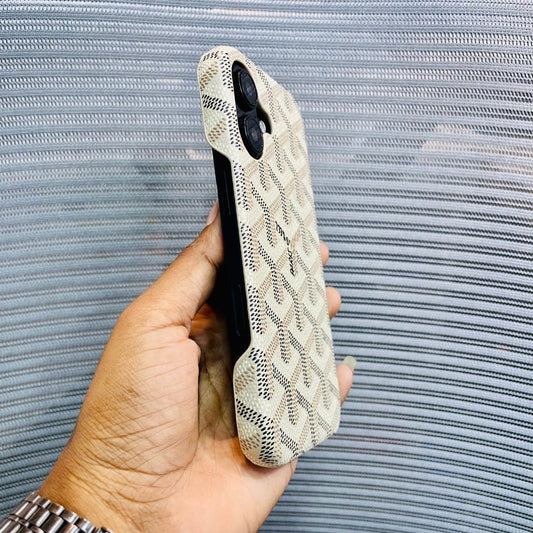 Luxe Printed Inner Fur iPhone 17 Case