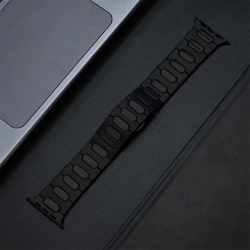Titanium Metal Apple Watch Strap / Band