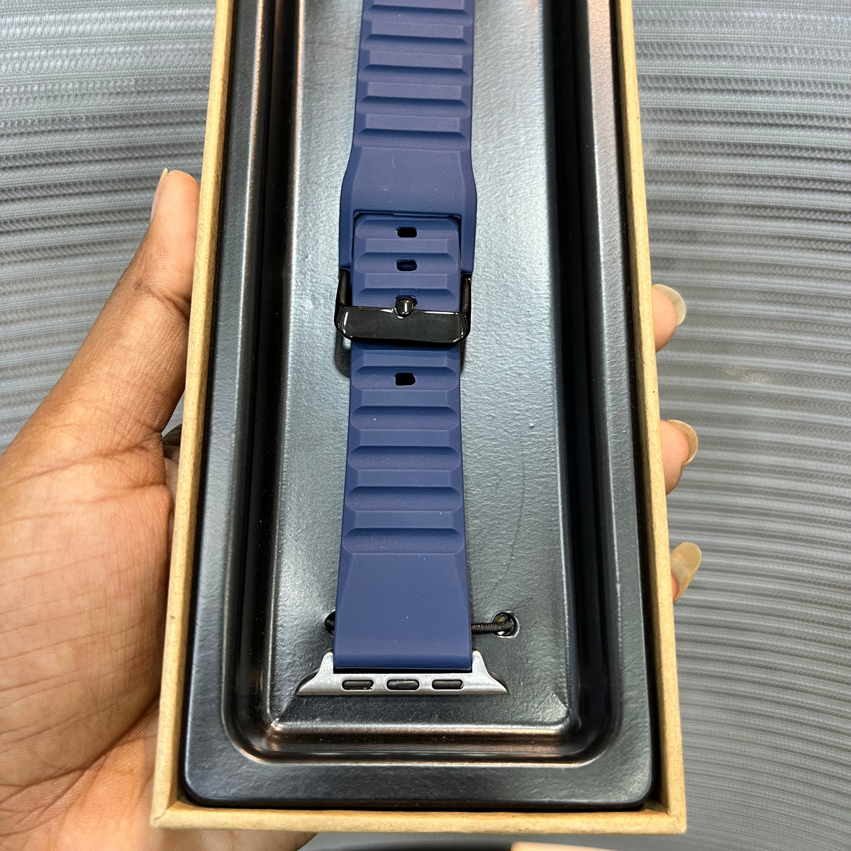 Silicone Elite Buckle Band For iWatch