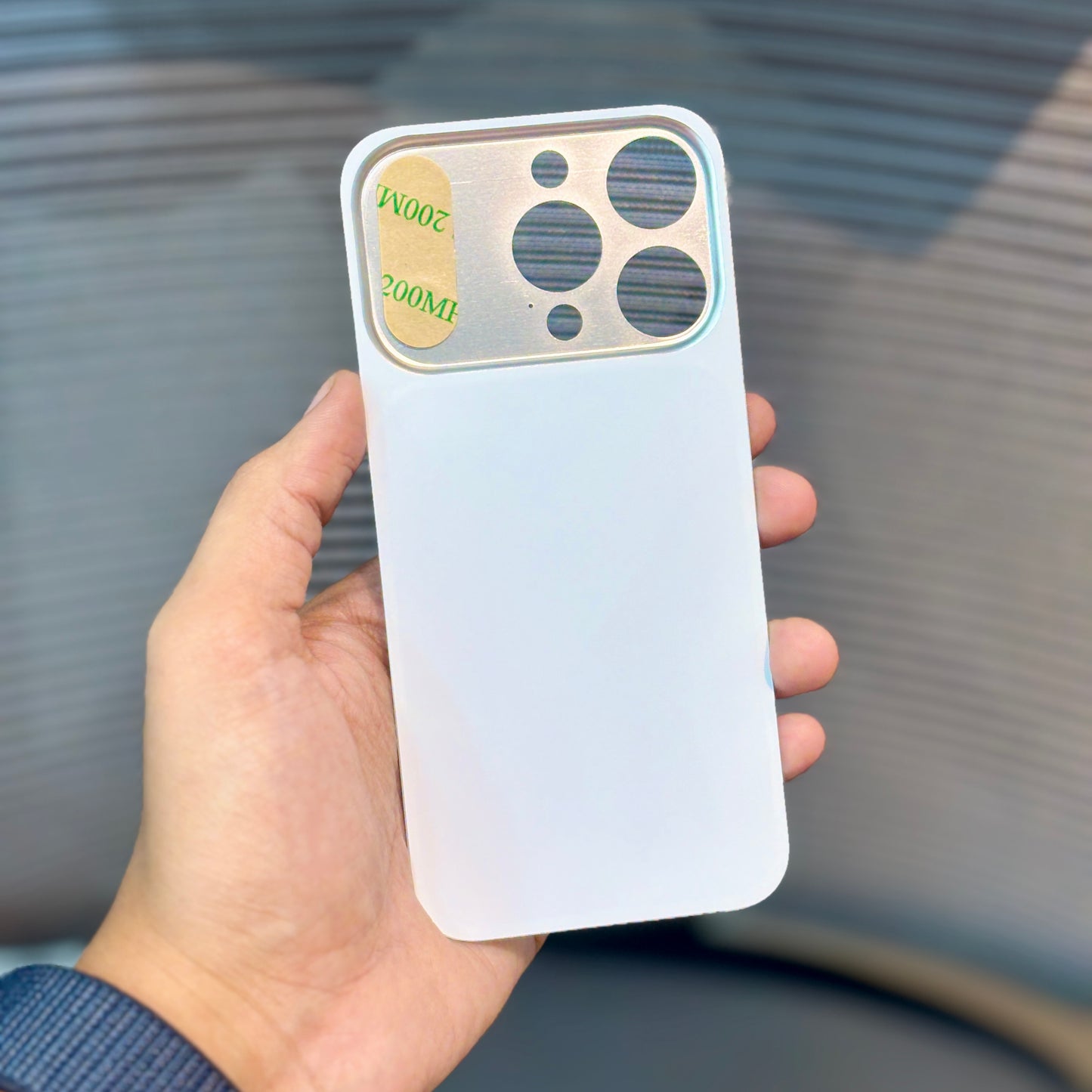 NeoConvert iPhone 17 Pro Max Back Plate