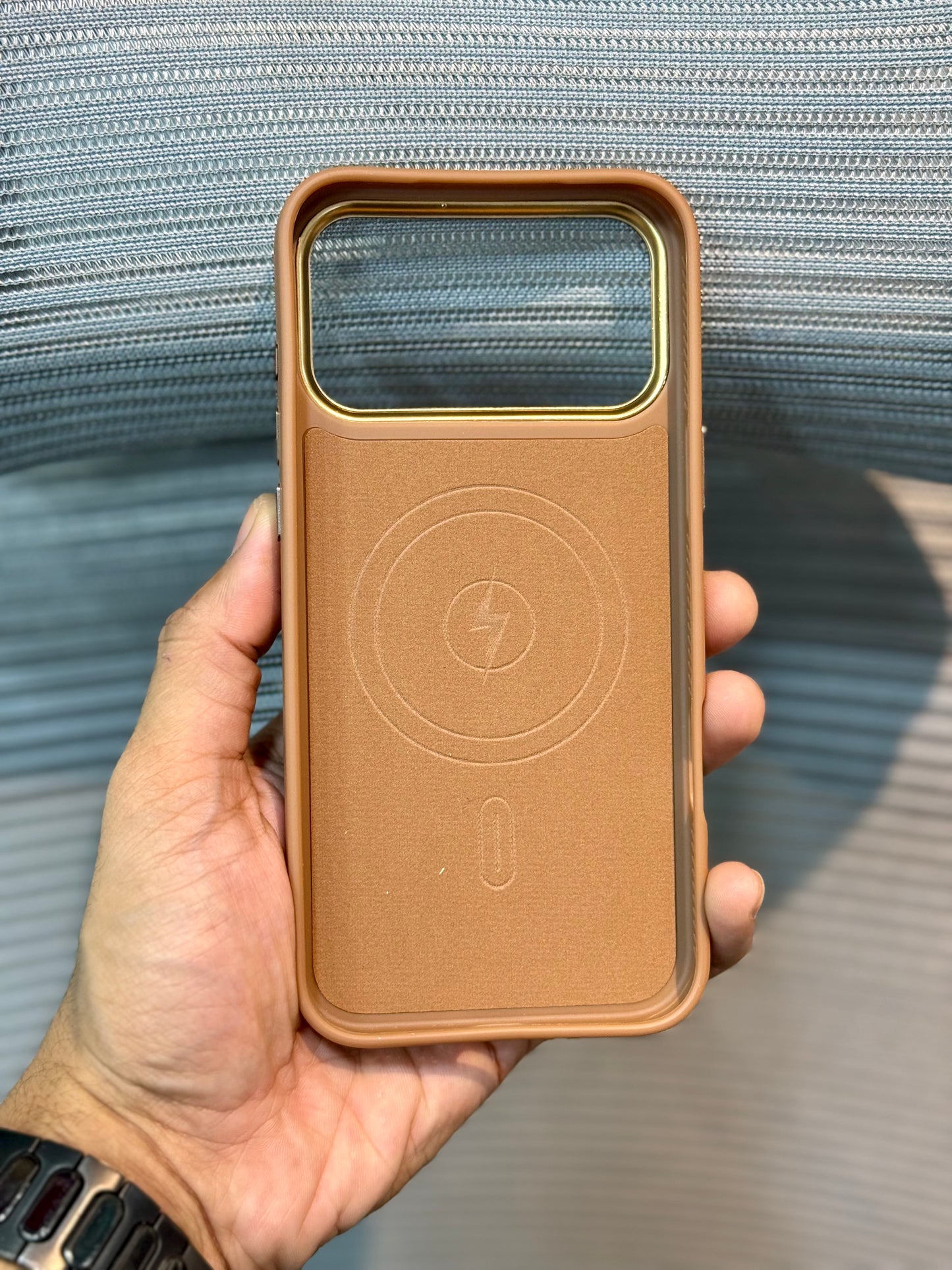 FurLuxe MagSafe iPhone 16 Pro Max Case