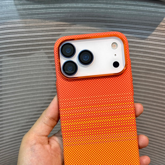 Carbonique MagSafe iPhone 17 Pro Case