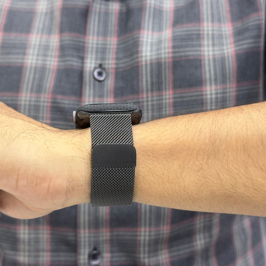 Magnetic Milanese Apple Watch Strap