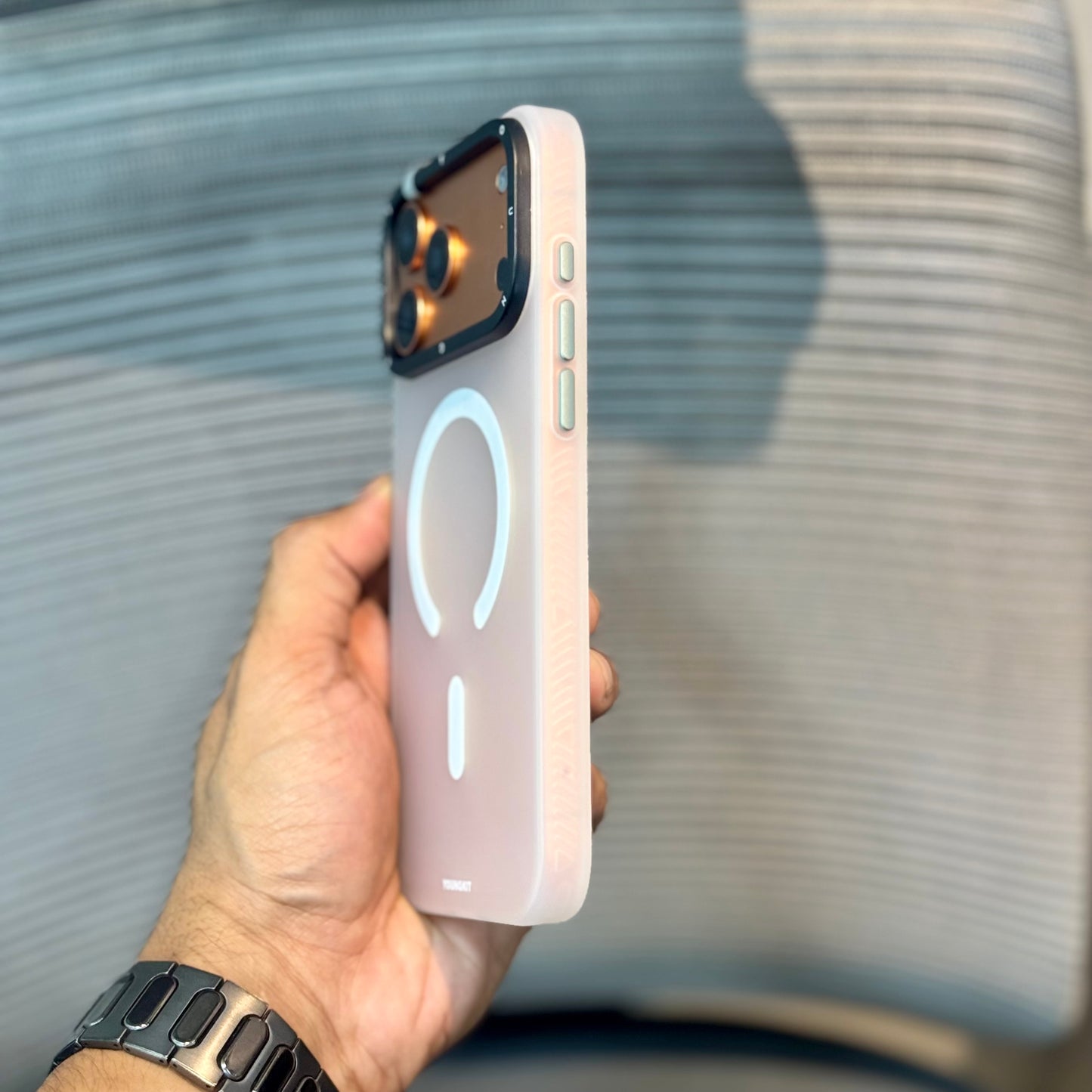 Hidden Sand MagSafe iPhone 17 Pro Case