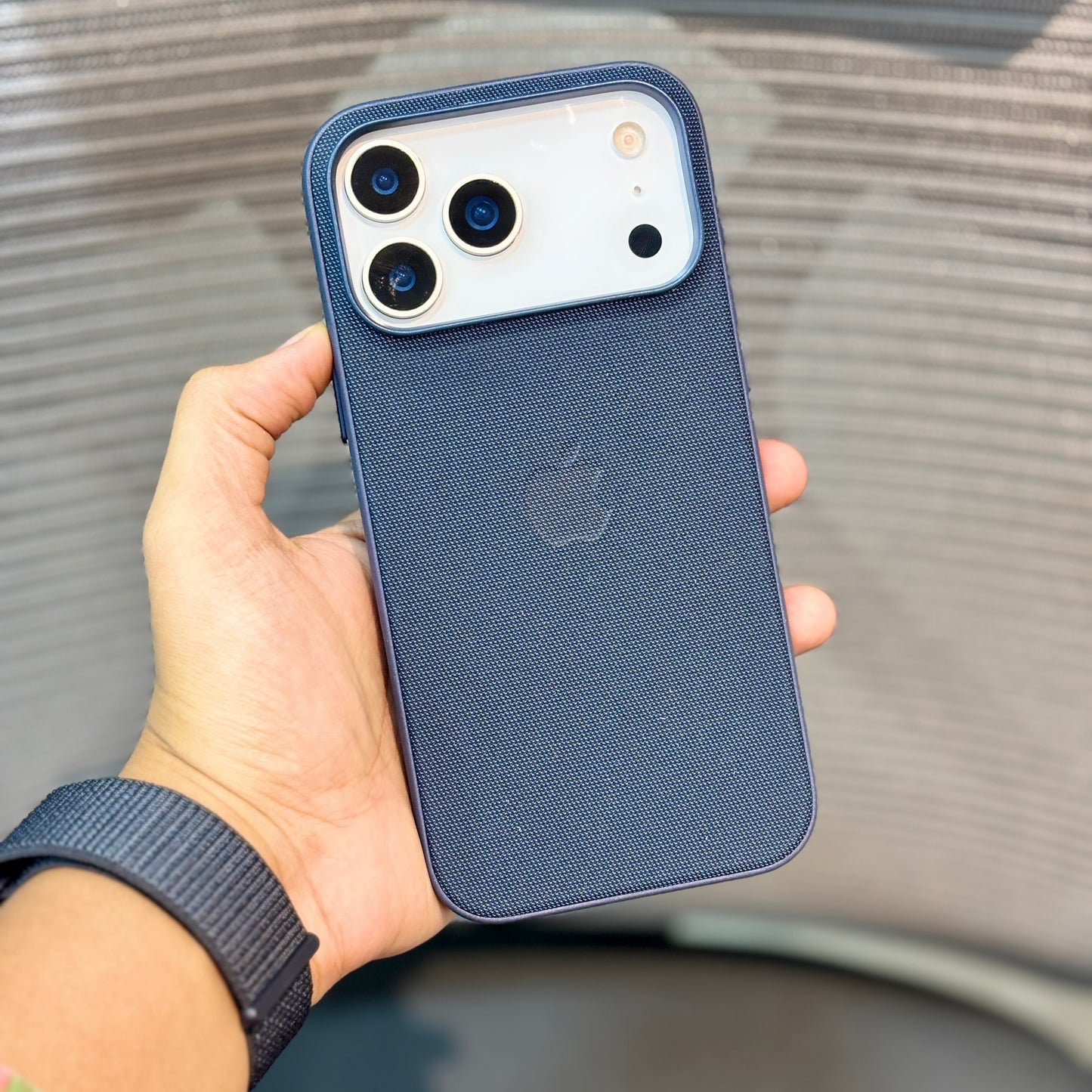 TechWoven MagSafe iPhone 17 Pro Max Case