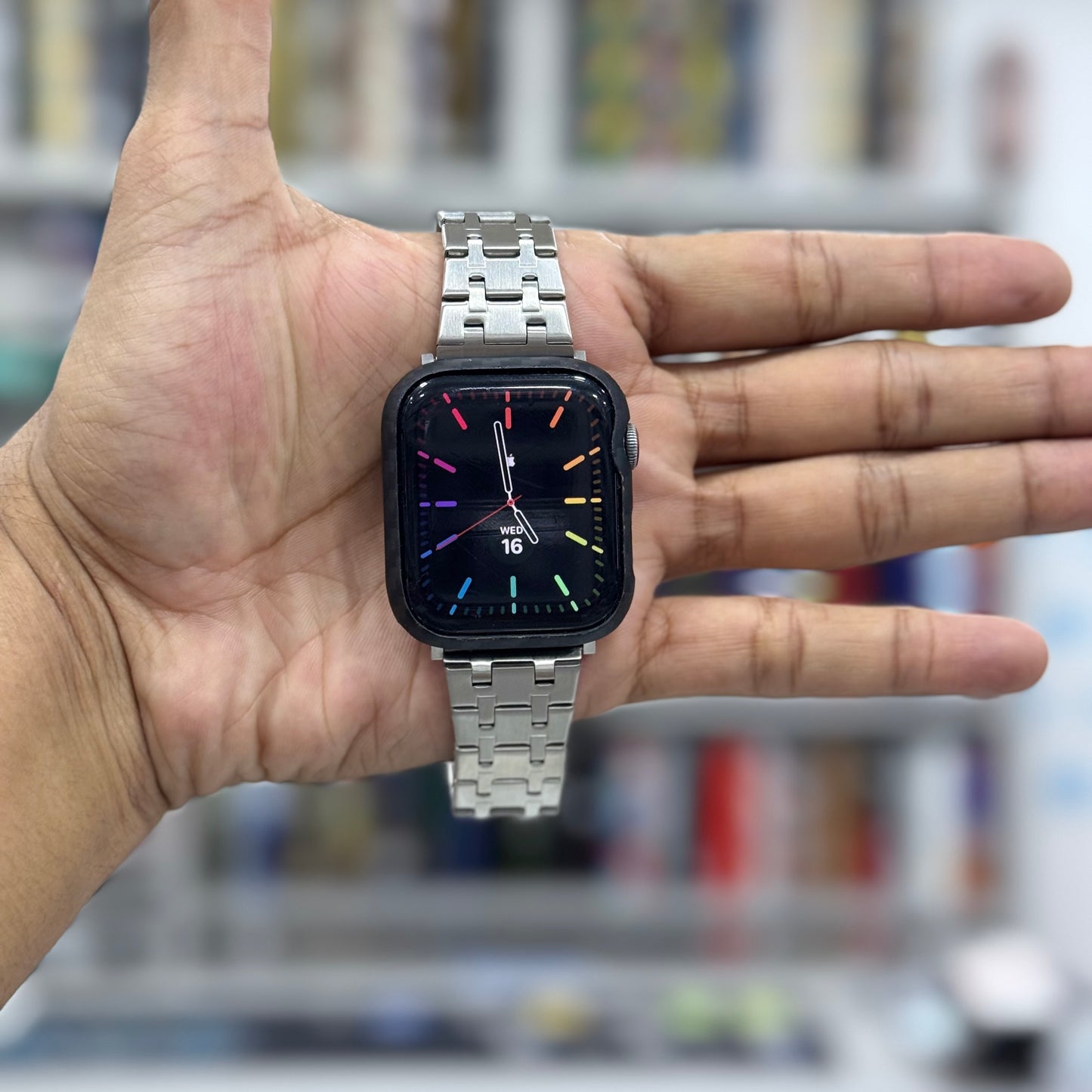 Premium Metal Textured Apple Watch Strap