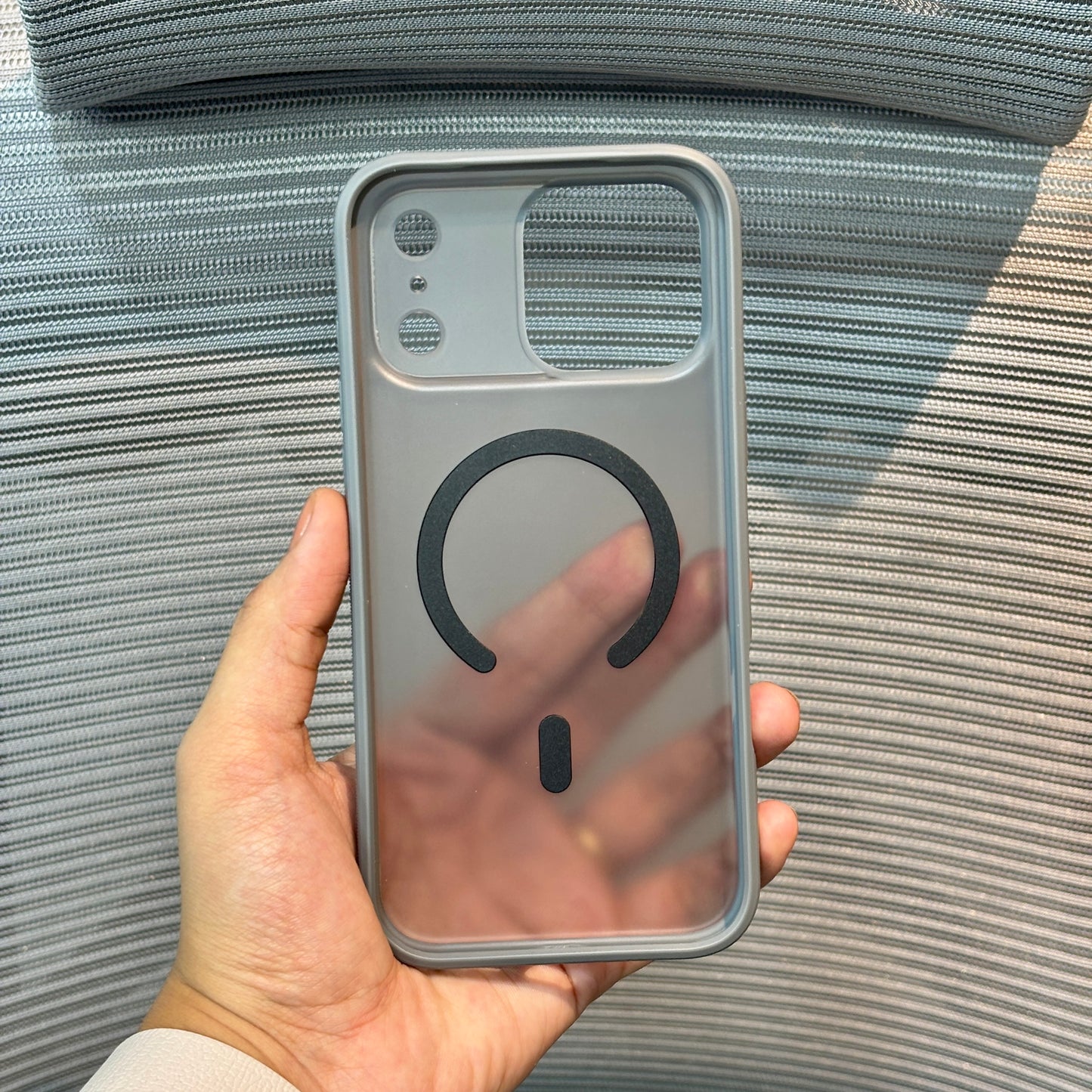 ArmorGrip MagSafe Matte iPhone 16 Pro Max Case