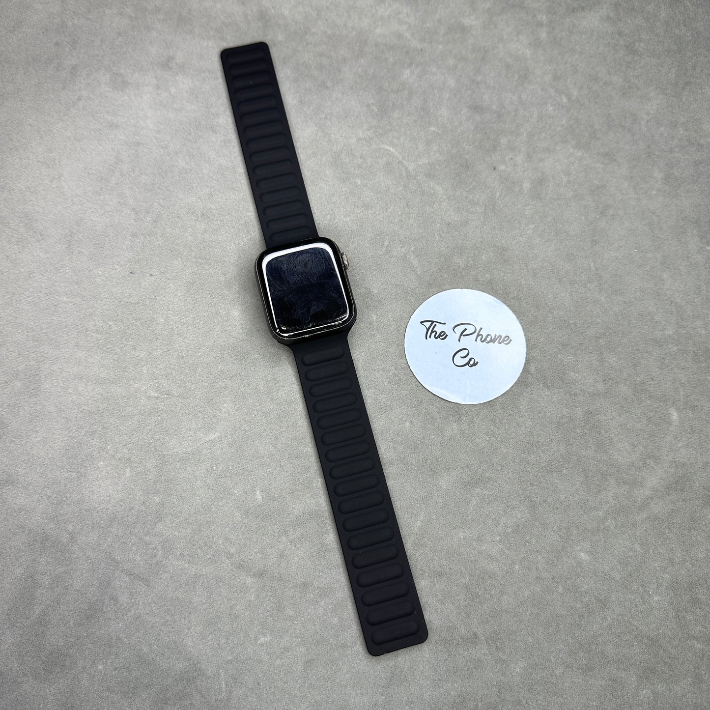 Silicone Magnetic Apple Watch Strap for 42 / 44 / 45 / 49 mm