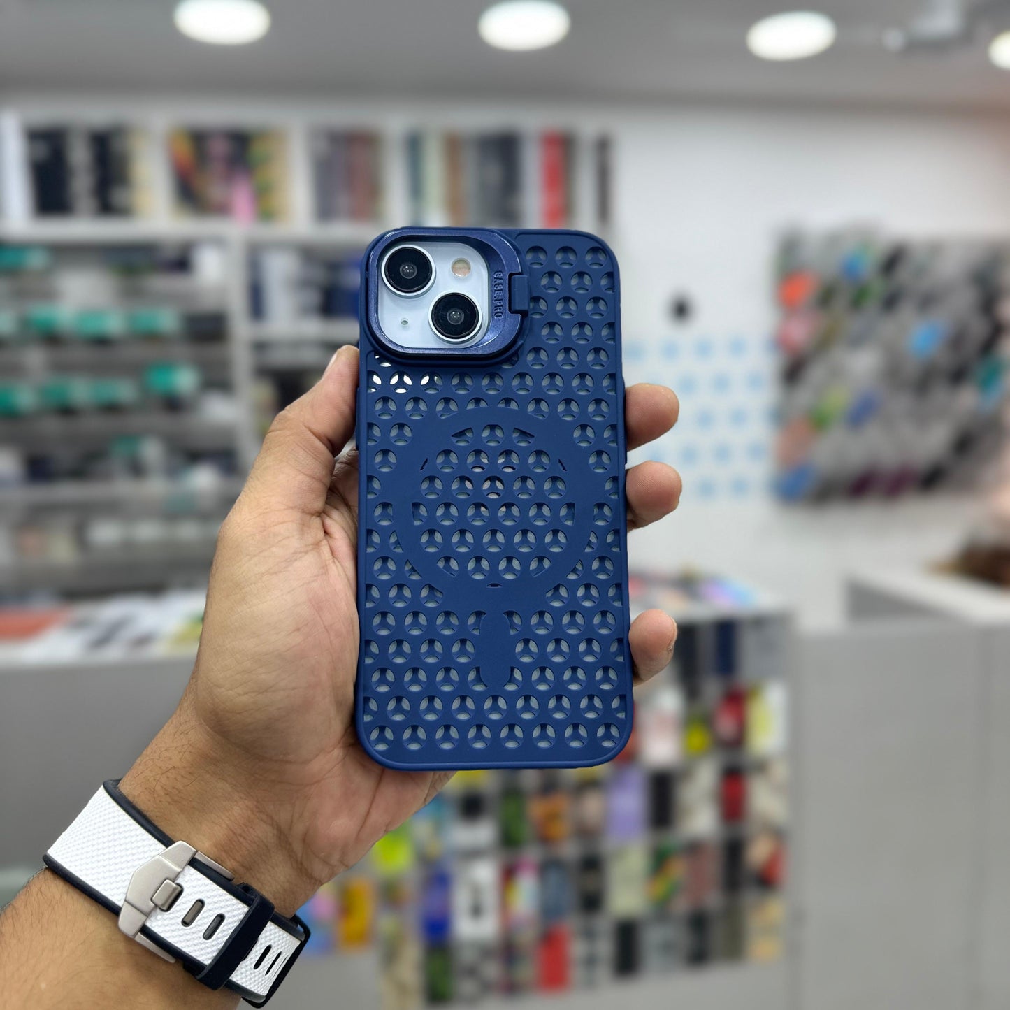 Magsafe Mesh Silicone Case with Stand for iPhone