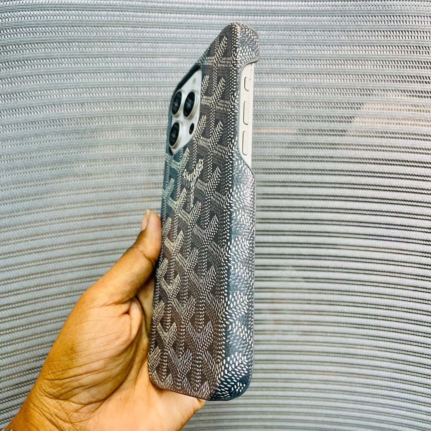 Luxe Printed Inner Fur iPhone 16 Pro Max Case