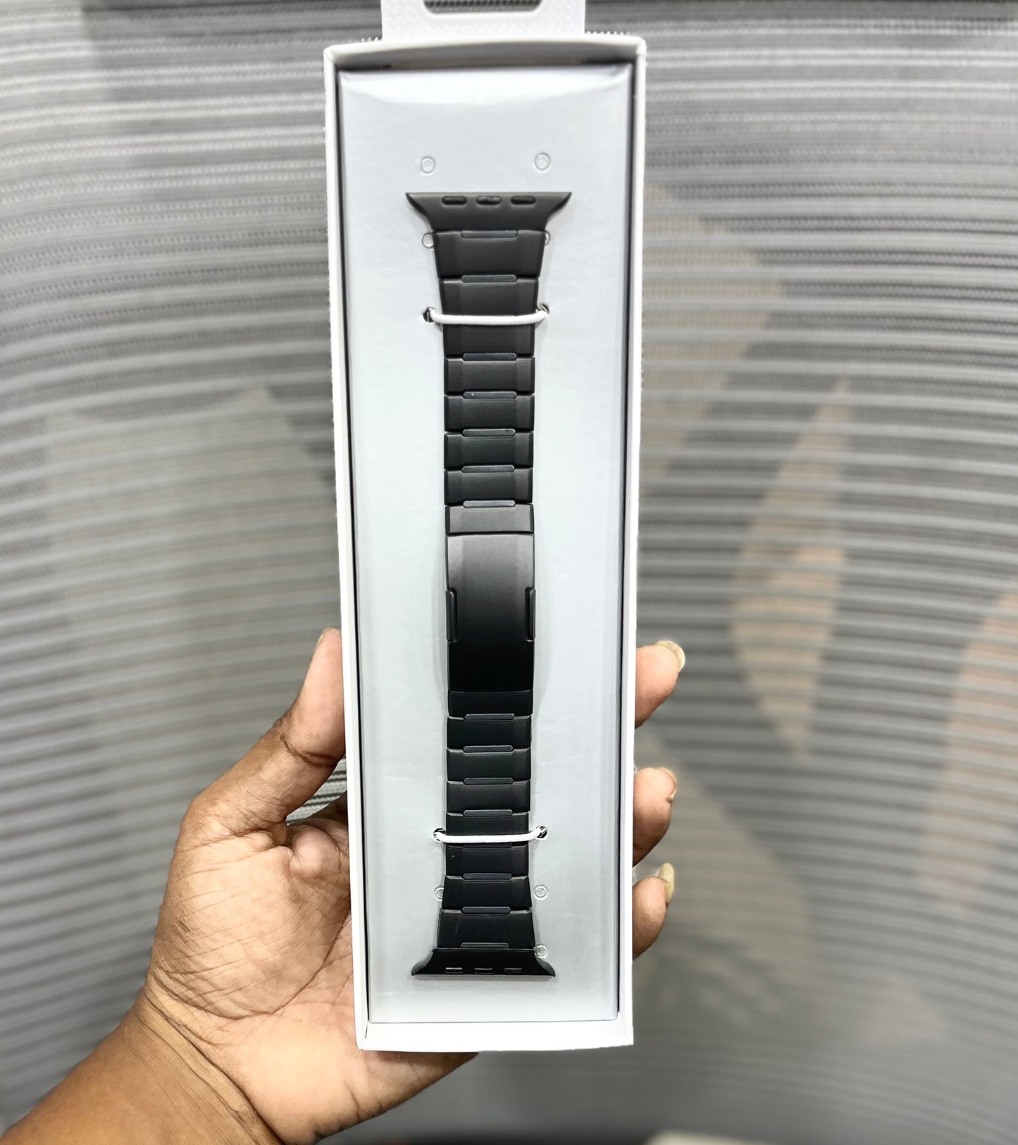 DualTone Metal & Silicone Hybrid iWatch Strap
