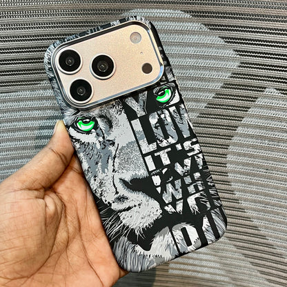 Premium Wildlife Carbon Fiber MagSafe iPhone Case