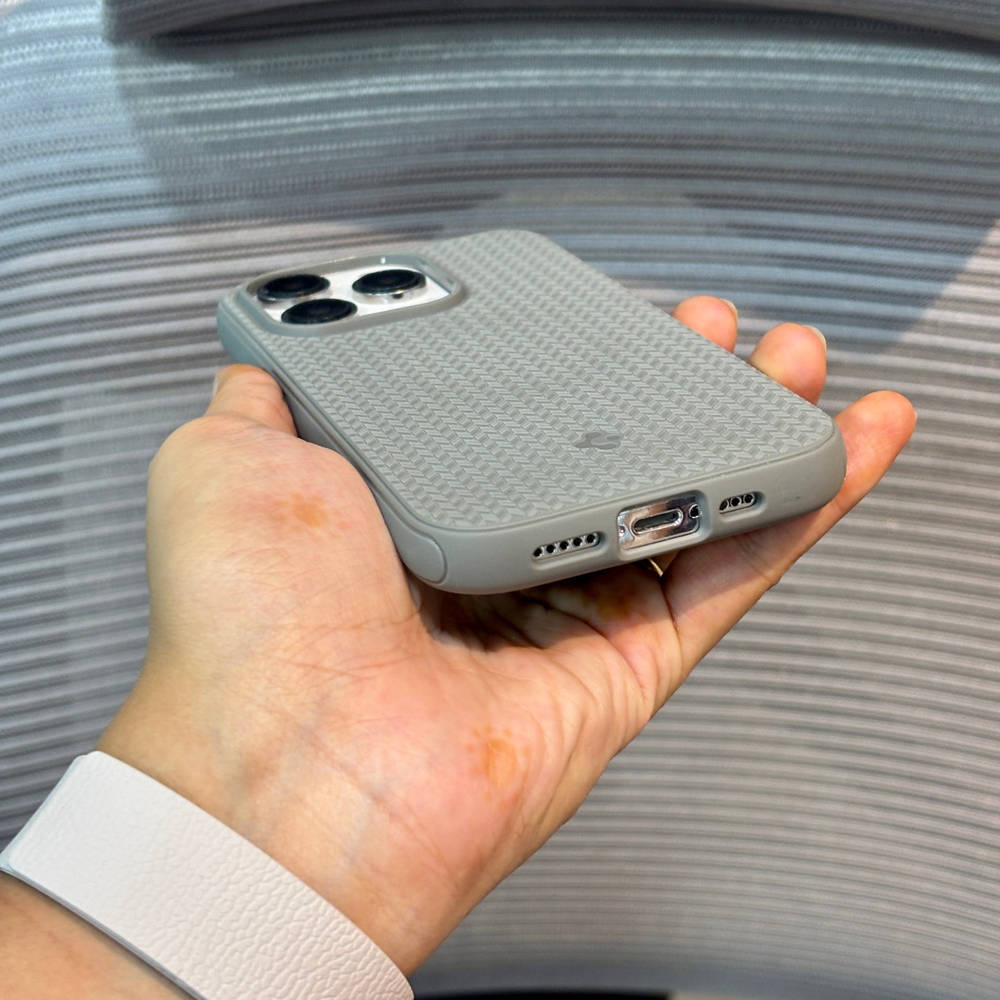 ChevronGrip MagSafe iPhone Case