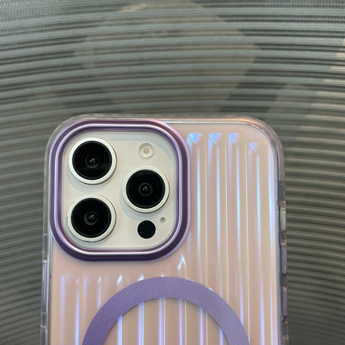 ChromaStripe MagSafe iPhone 16 Pro Max Case