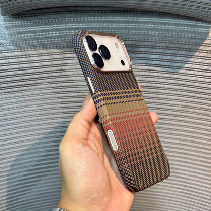 Carbonique MagSafe iPhone 16 Pro Case