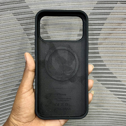 Silicone Logo MagSafe iPhone 17 Pro Case