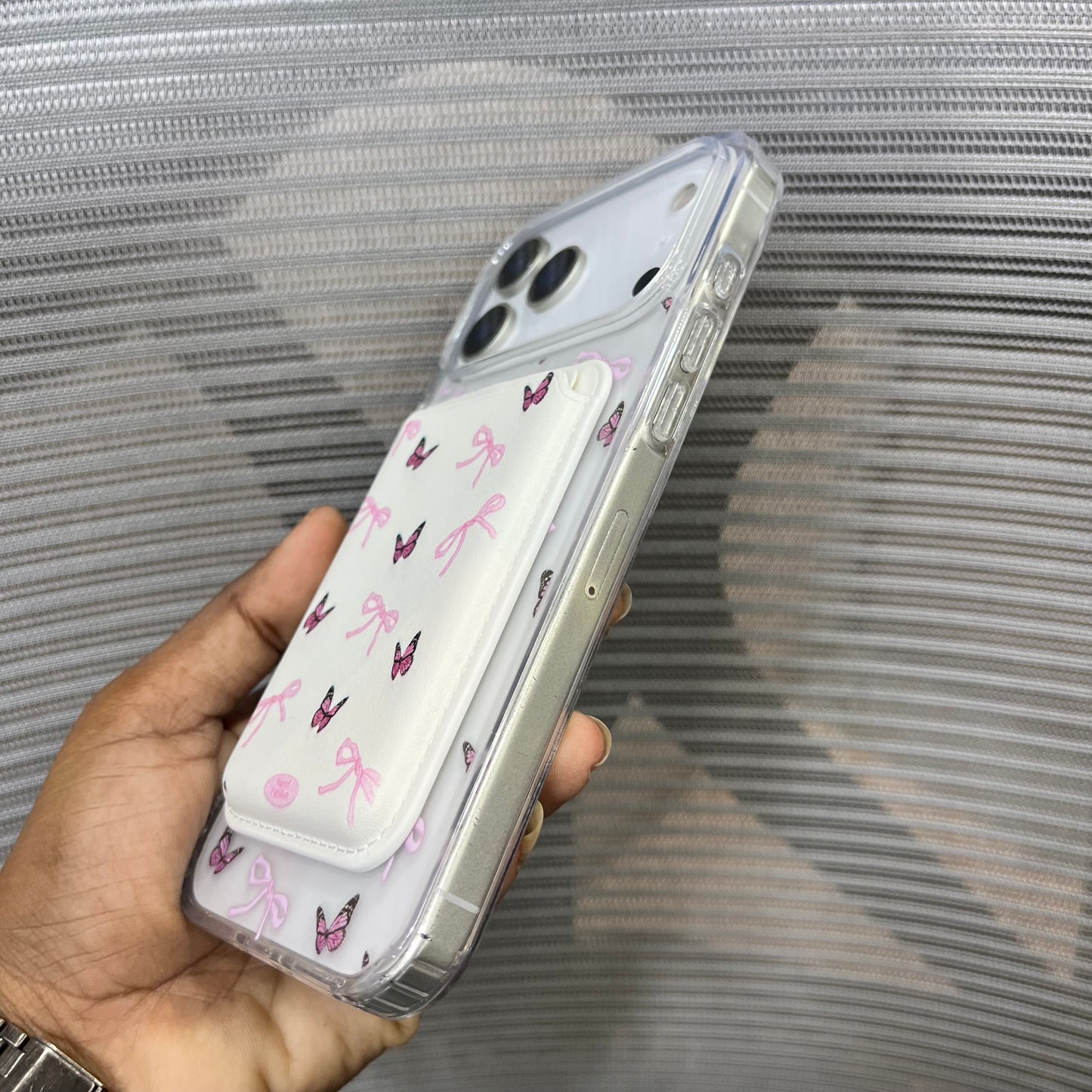 Bow Print MagSafe Wallet iPhone 17 Pro Max Case