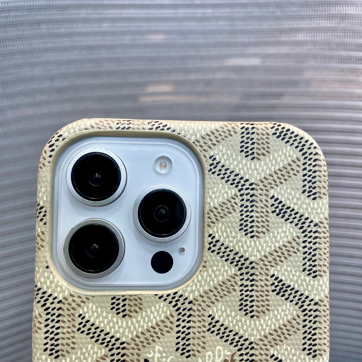 Luxe Printed Inner Fur iPhone 16 Pro Case