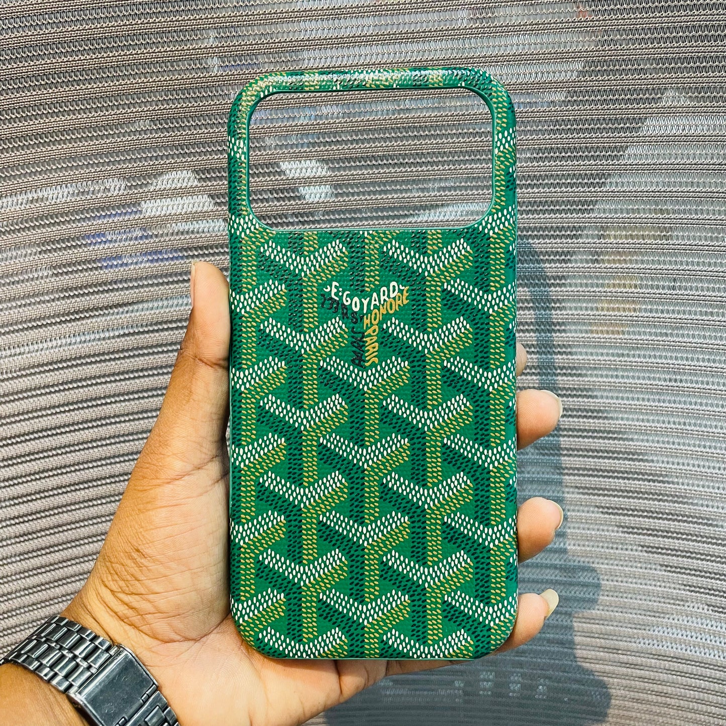 Luxe Printed Inner Fur iPhone 17 Pro Case