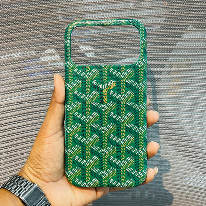 Luxe Printed Inner Fur iPhone 17 Pro Case
