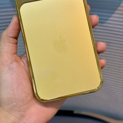 GoldMirr Classic iPhone 15 Pro Max Case