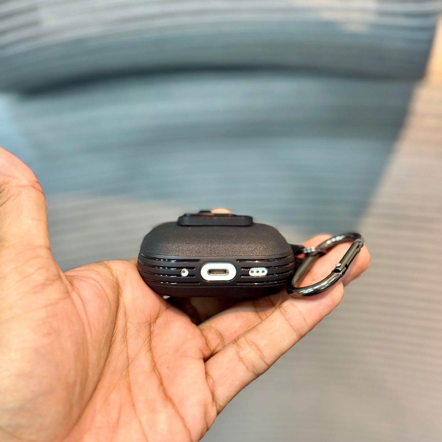 LockWeave Carbon AirPods Pro / Pro (2nd Gen) Case