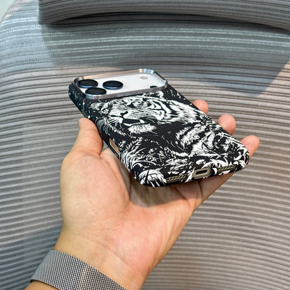 Carbonique MagSafe iPhone 17 Case