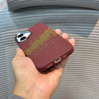 Carbonique MagSafe iPhone 16 Pro Case