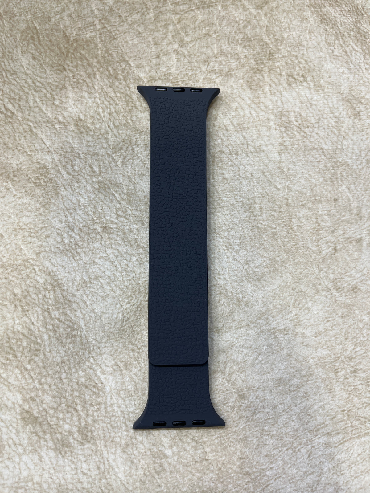 Embossed Magnetic Silicone Apple iWatch Strap