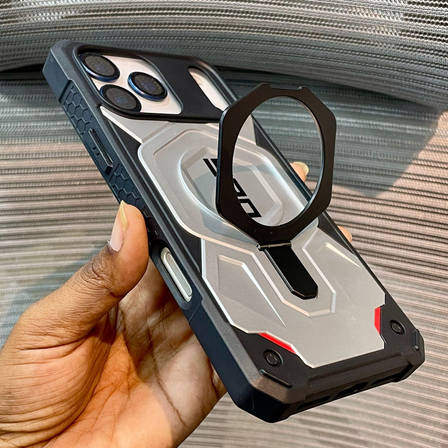 StandCore MagSafe iPhone 16 Series Case