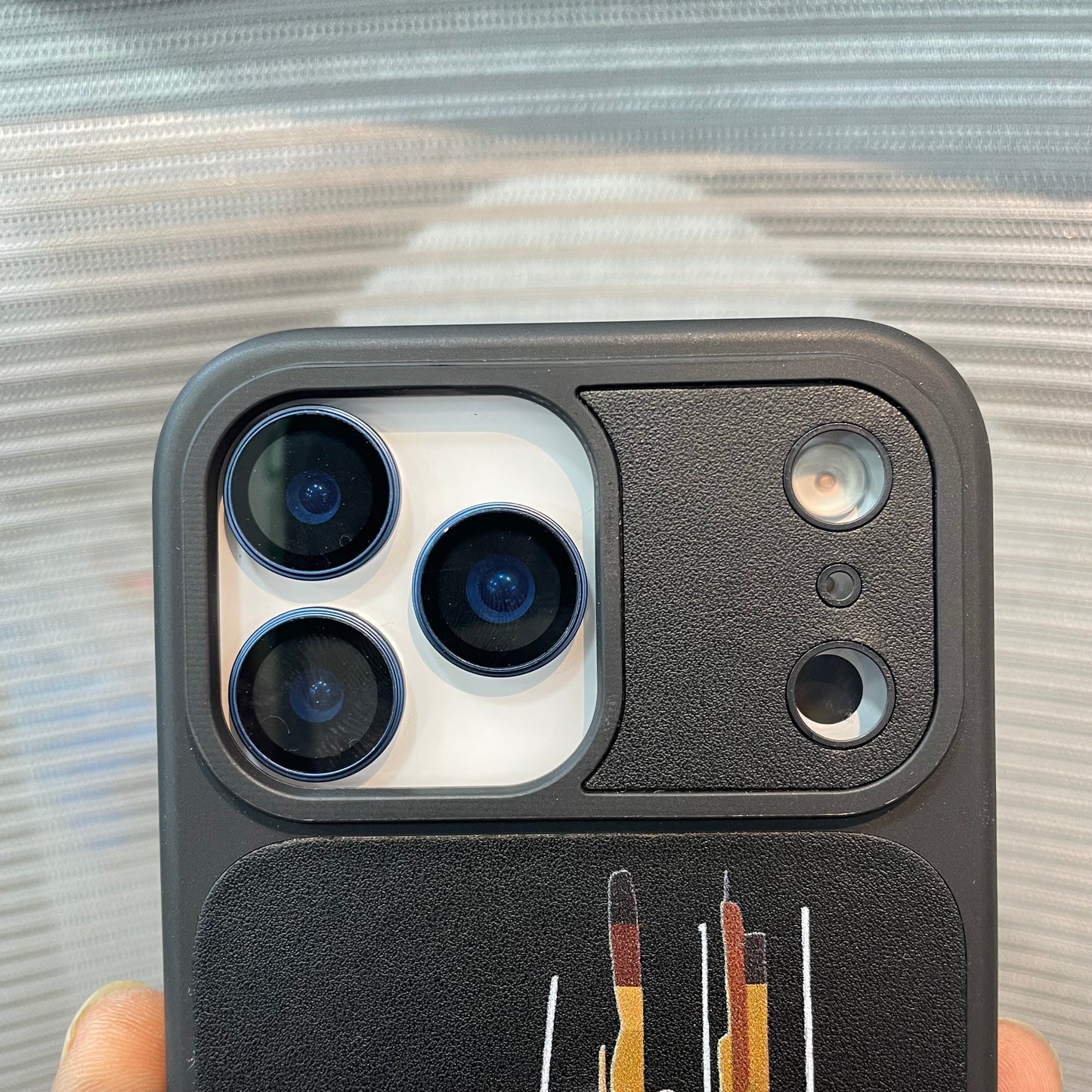 EmbroVault Luxe iPhone 17 Series Case