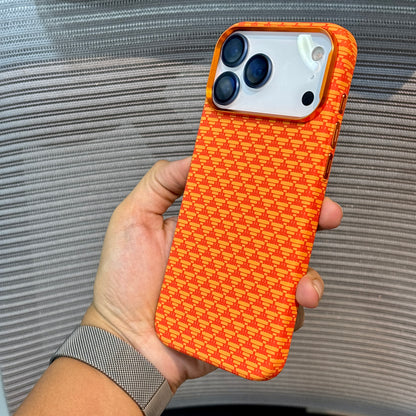 Carbonique MagSafe iPhone 17 Pro Case