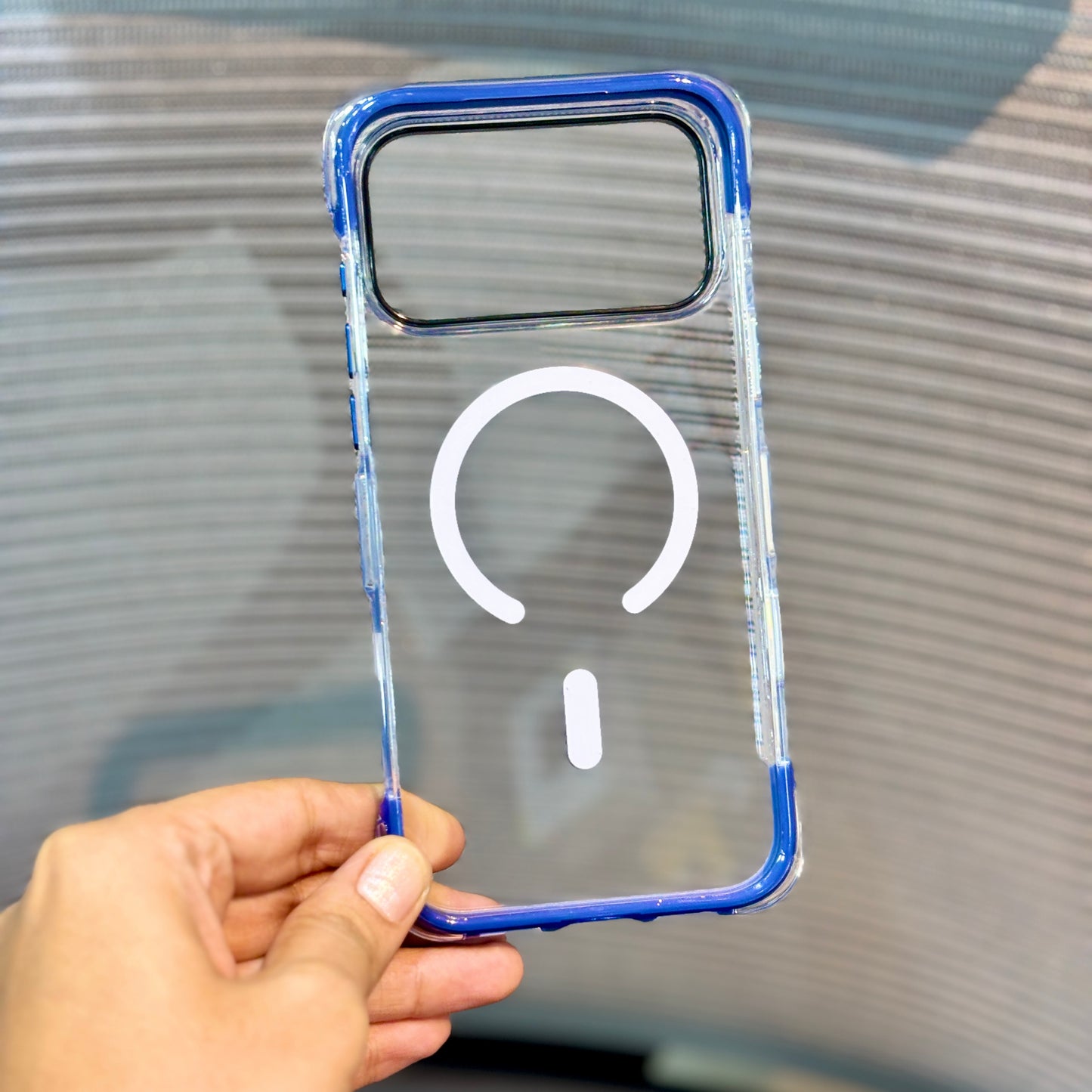 CrystalDefend MagSafe iPhone 17 Pro Case