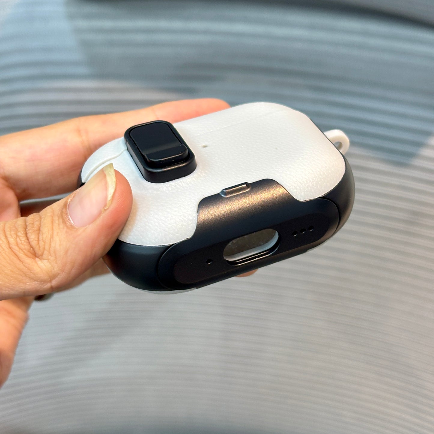 LockWeave Leather AirPods Case