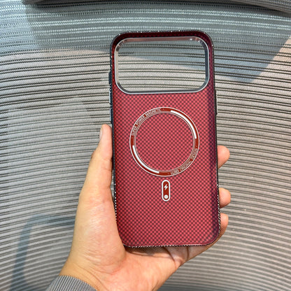 Carbonique MagSafe iPhone 16 Pro Case