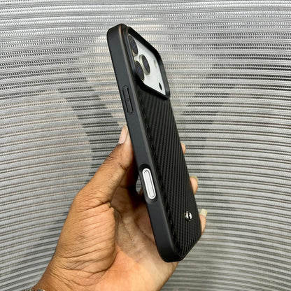 Premium Carbon Fiber Logo iPhone 17 Pro Case