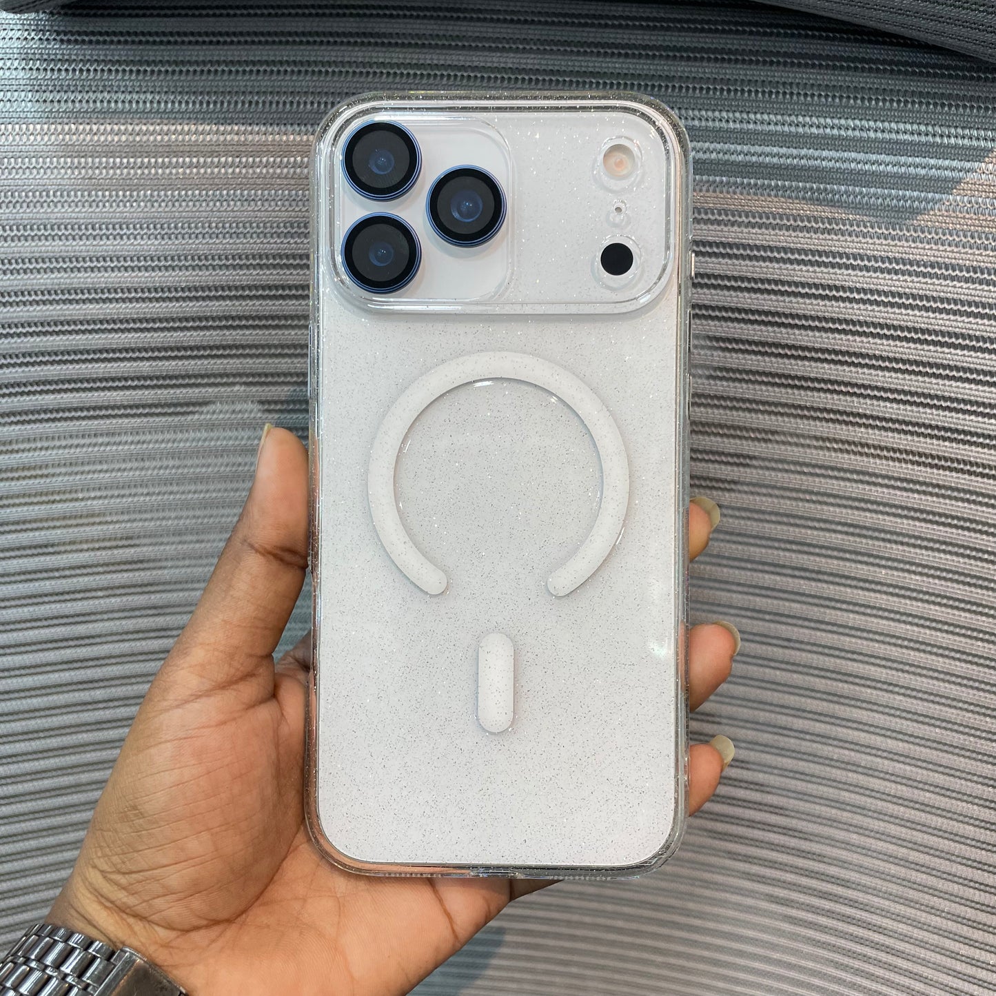 GlintAura MagSafe iPhone 17 Pro Case