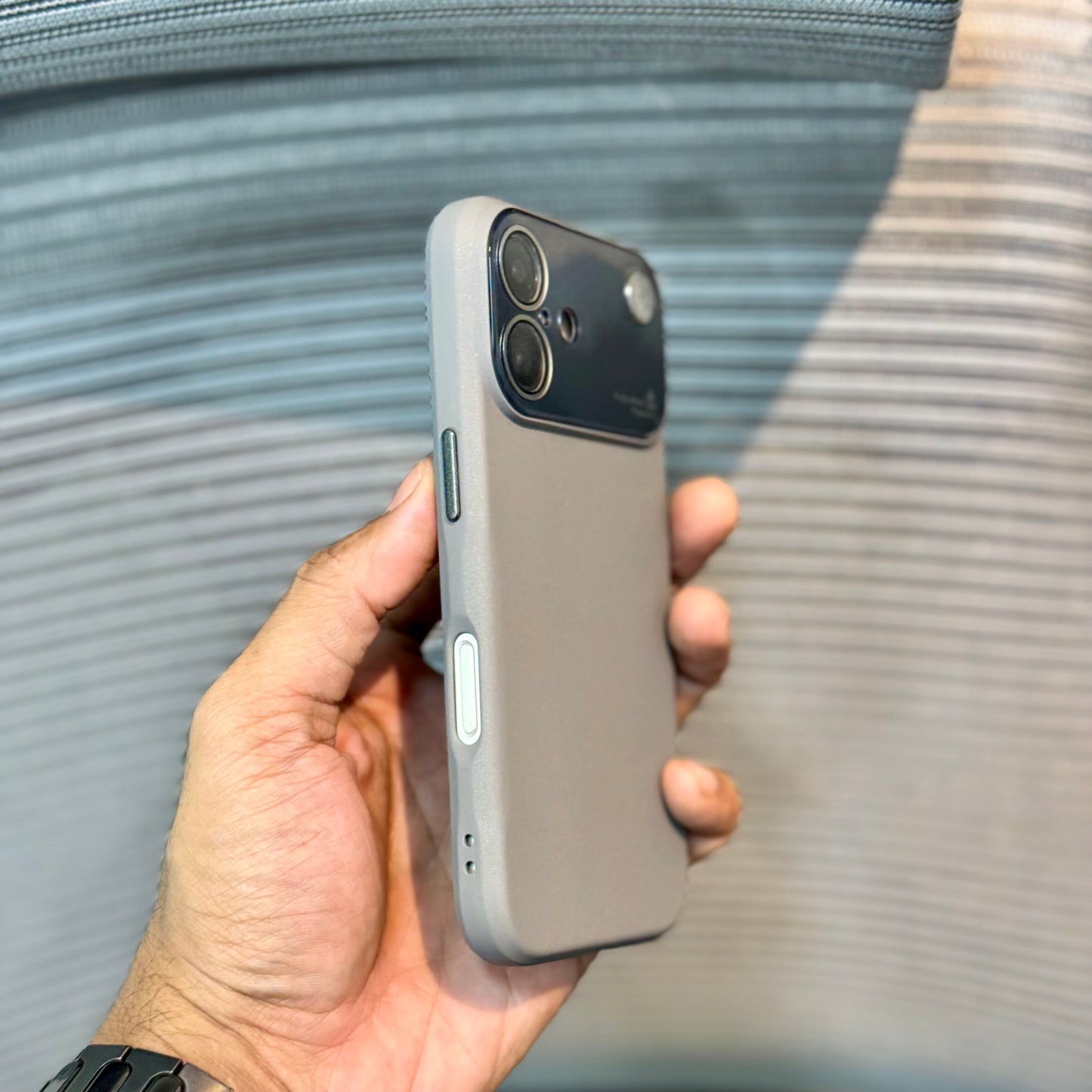 ScentedSilk Liquid Silicone iPhone 16 Case